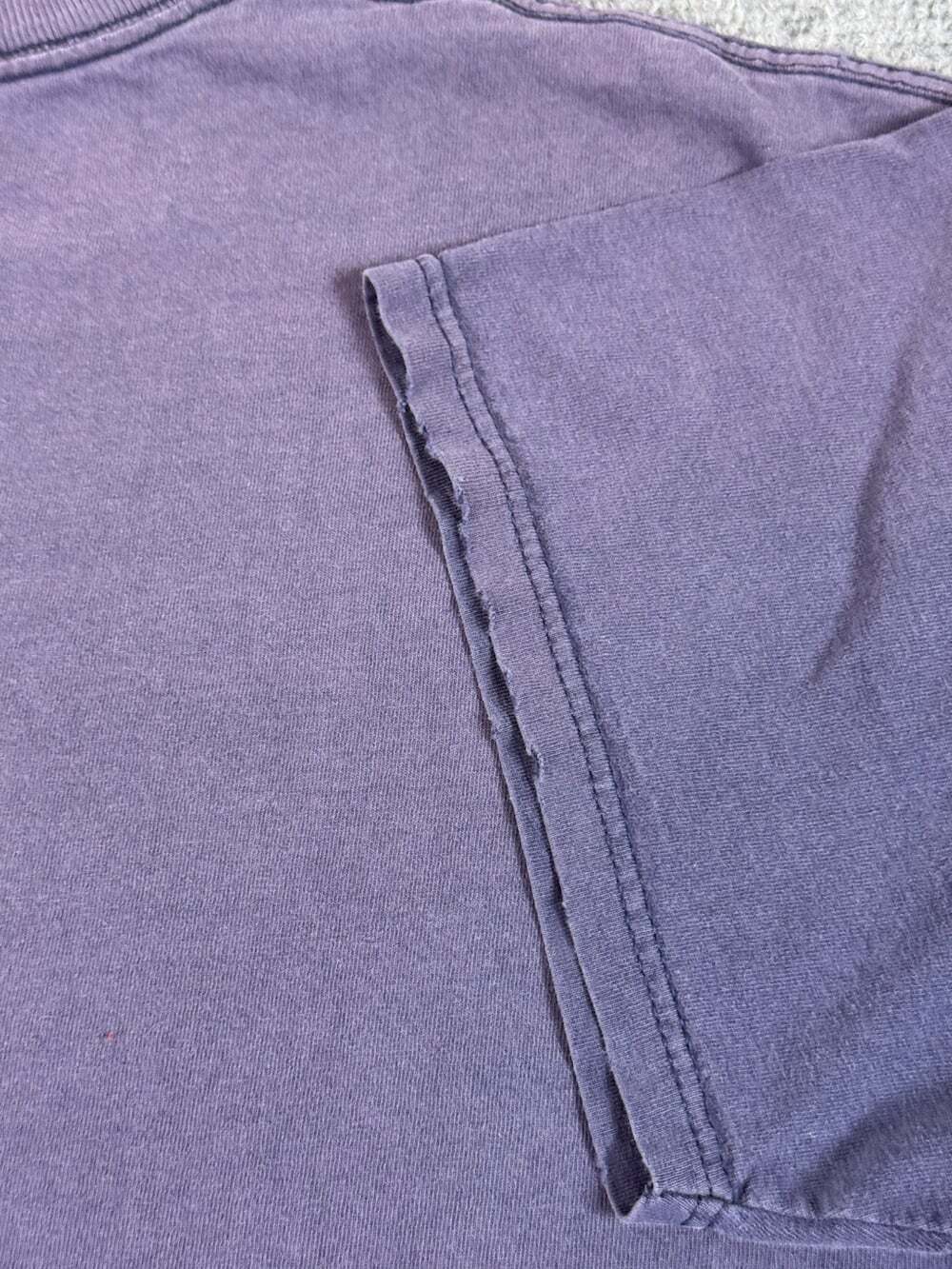 Vintage Faded and Distressed Tennessee Titans NFL Football Graphic TShirt Size L - Picture 9 of 10